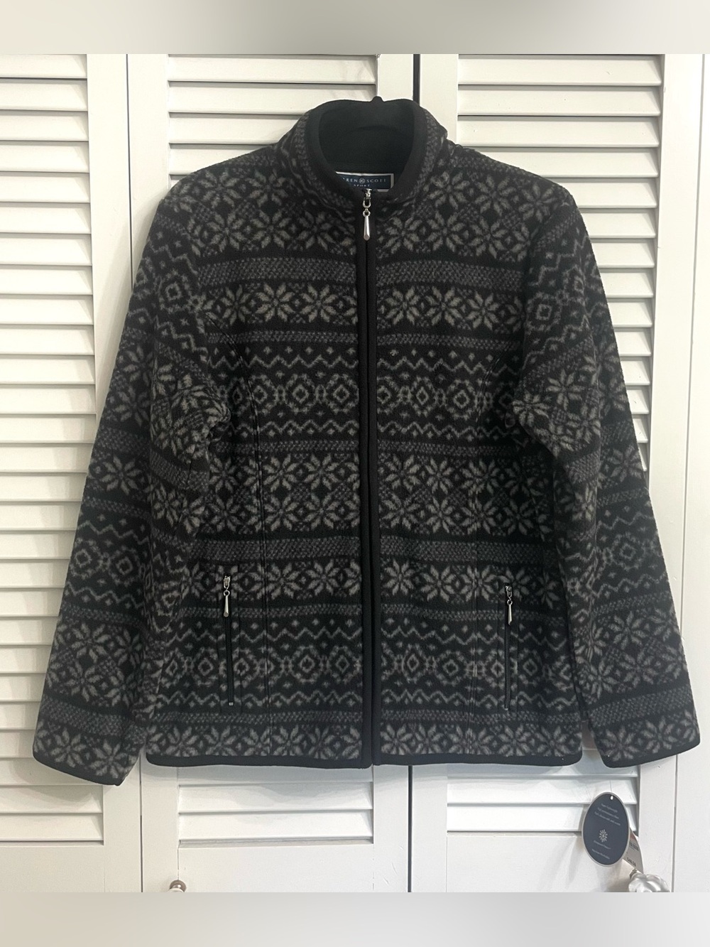 NWT Karen Scott Sport Fleece Jacket Womens Small Gray Full Zip Snowflake Pattern
